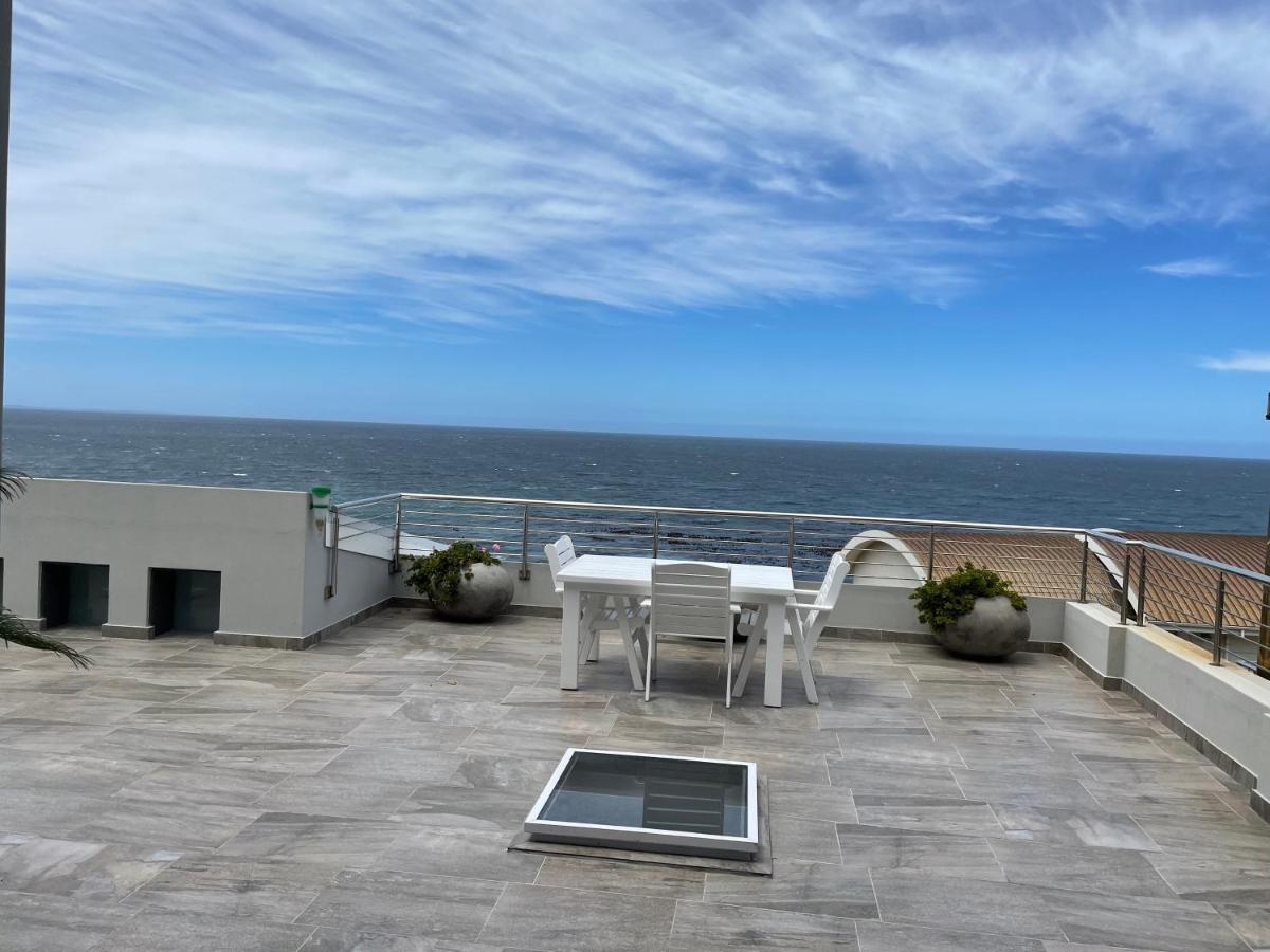 Vermont Hermanus - Views, Sunny, Right On The Sea Exterior foto